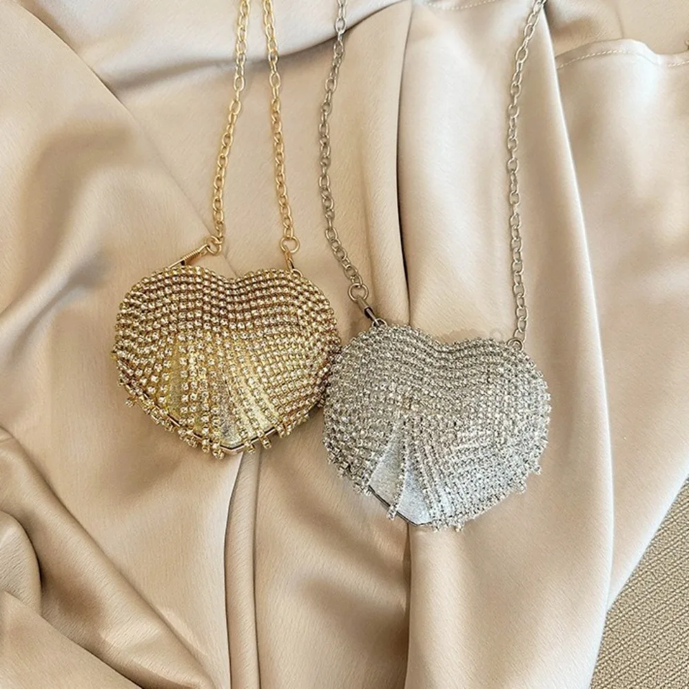 Cute Rhinestone Tassel Dinner Bag Acrylic Korean Style Banquet Chain Bag Wallet Mini Lipstick Bag Ladies
Cute Rhinestone Tassel Dinner Bag Acrylic Korean Style Banquet Chain Bag Wallet Mini Lipstick Bag Ladies