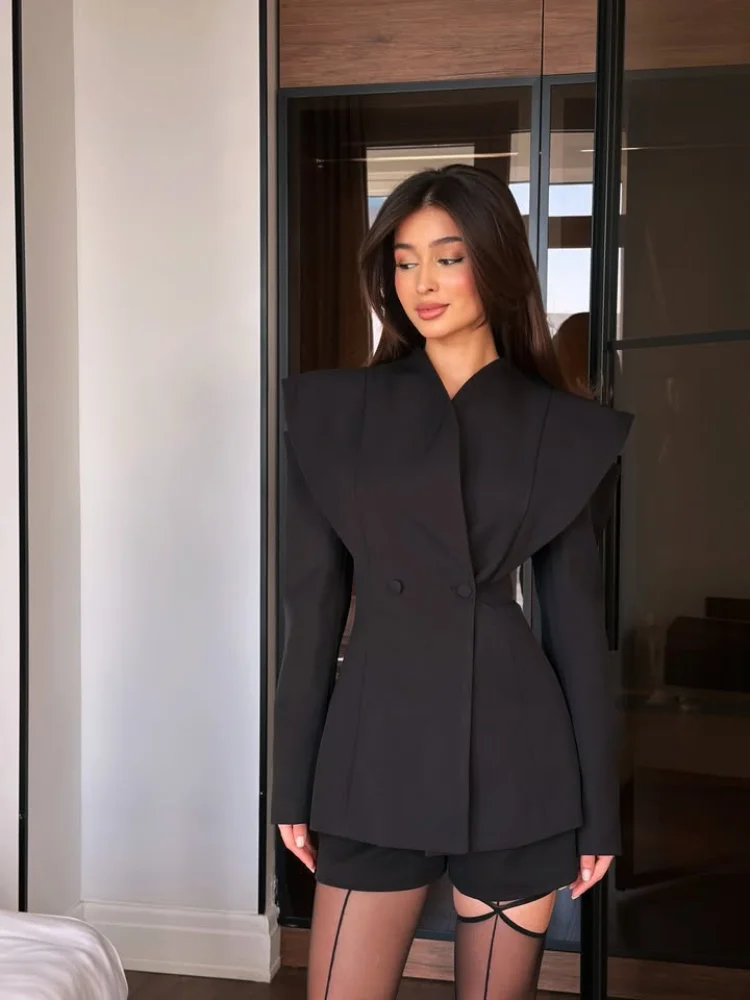 Весенний женский офисный блейзер с длинным рукавом, двубортный, с завышенной талией, приталенный, модный, для повседневной носки, 2026
Весенний женский офисный блейзер с длинным рукавом, двубортный, с завышенной талией, приталенный, модный, для повседневной носки, 2026