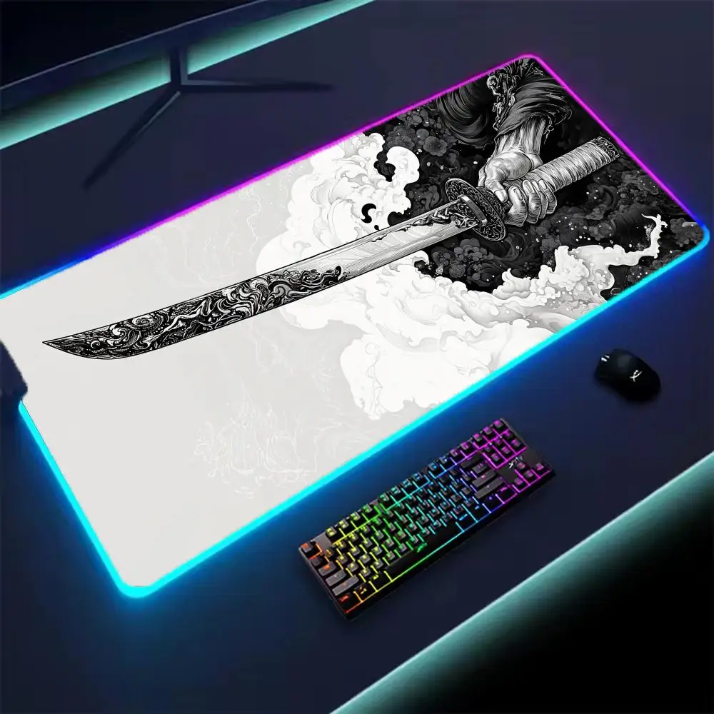 RGB Mouse pad Samurai sword pattern design LED glow gaming mat rubber anti-slip Desk Mat pc accessories Gaming keypad mousepad
RGB Mouse pad Samurai sword pattern design LED glow gaming mat rubber anti-slip Desk Mat pc accessories Gaming keypad mousepad