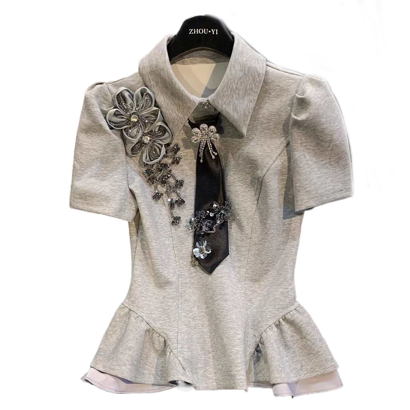 Women's T-shirt Gray Three-dimensional Flower Rhinestone Tie Short Sleeved Top 2026 Summer New
Women's T-shirt Gray Three-dimensional Flower Rhinestone Tie Short Sleeved Top 2026 Summer New