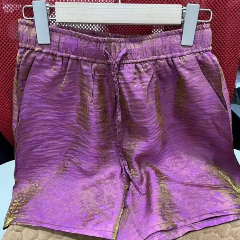 Men's Sexy Elastic Waist Shorts Beach Thin Casual Pants Ice Silk High Waisted Loose Home Pants Women Printed Versatile Hot Pants
Men's Sexy Elastic Waist Shorts Beach Thin Casual Pants Ice Silk High Waisted Loose Home Pants Women Printed Versatile Hot Pants