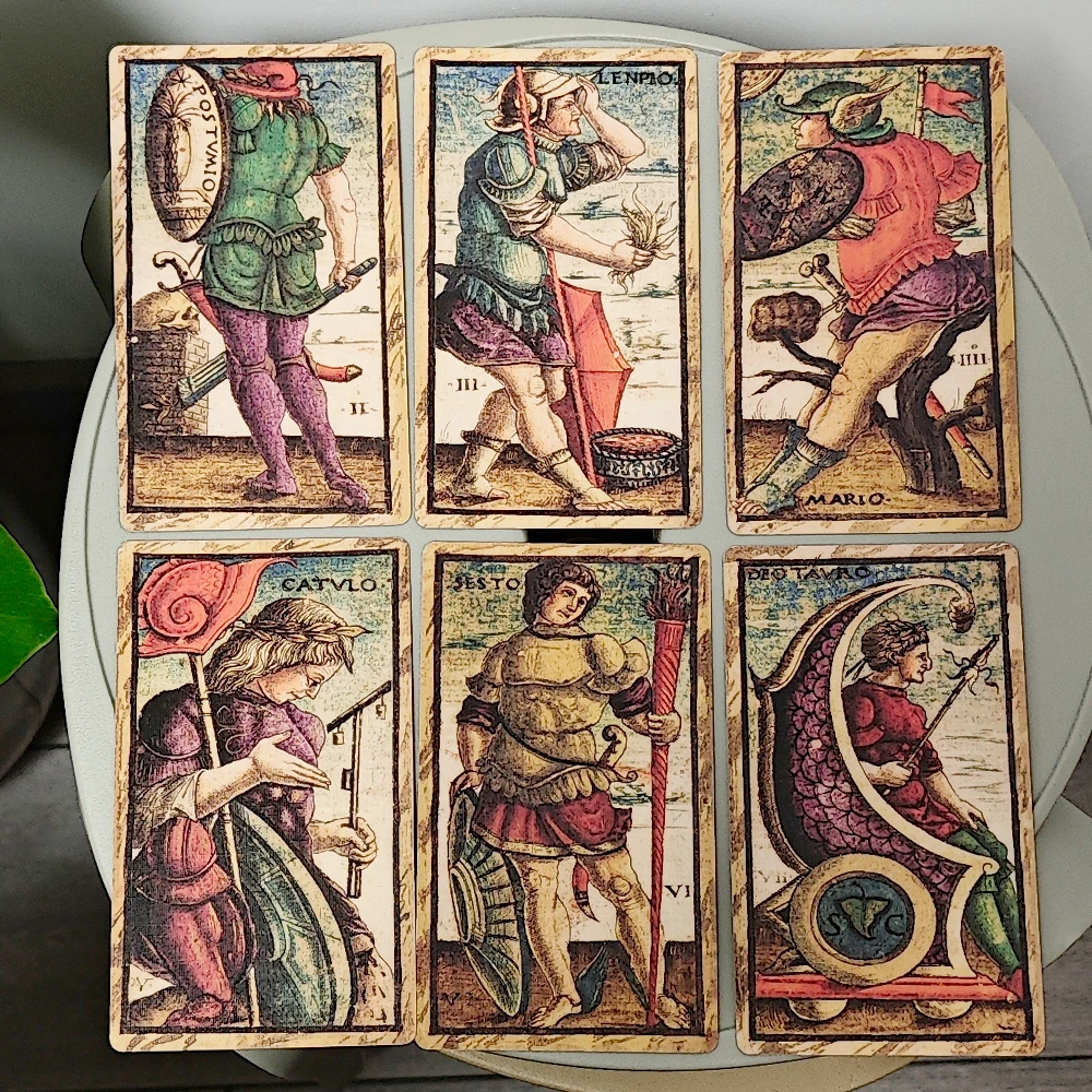 Колода Таро Sola Busca в жесткой коробке, 78 шт., винтажные карты Таро, напечатанные на 350GSM, двухтисненый картон 12*7 см
Колода Таро Sola Busca в жесткой коробке, 78 шт., винтажные карты Таро, напечатанные на 350GSM, двухтисненый картон 12*7 см