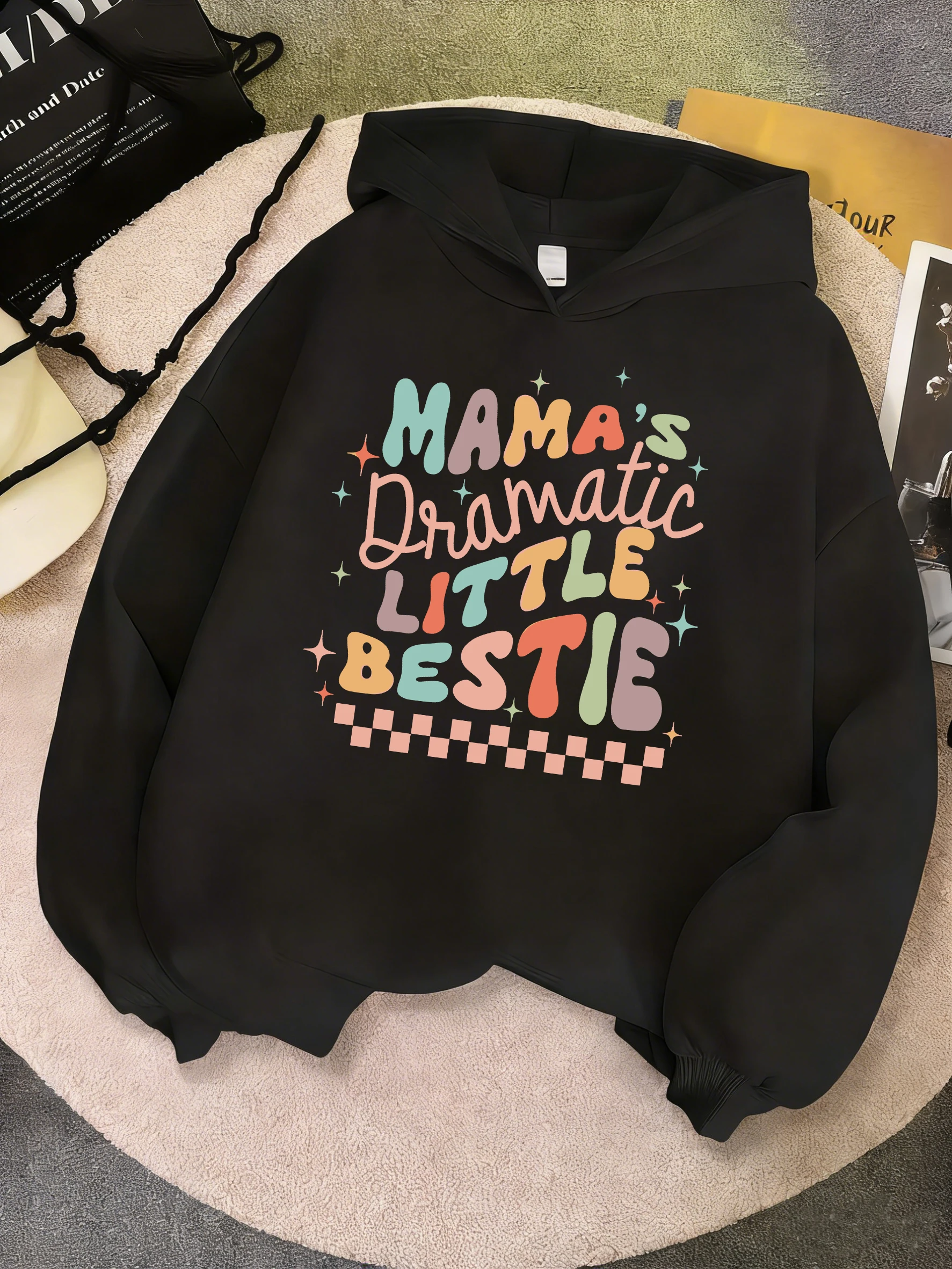 "Mama's Dramatic Little Bestie " Letter Print Loose Cute Casual Long Sleeve Pullover Sweatshirt Children's Hoodies Boys Girls
"Mama's Dramatic Little Bestie " Letter Print Loose Cute Casual Long Sleeve Pullover Sweatshirt Children's Hoodies Boys Girls