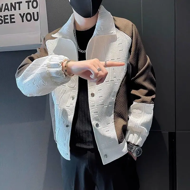 Letter Splicing Contrasting Color Jacket for Men's Spring and Autumn Styles New Men's Clothing High End Men's Clothing
Letter Splicing Contrasting Color Jacket for Men's Spring and Autumn Styles New Men's Clothing High End Men's Clothing