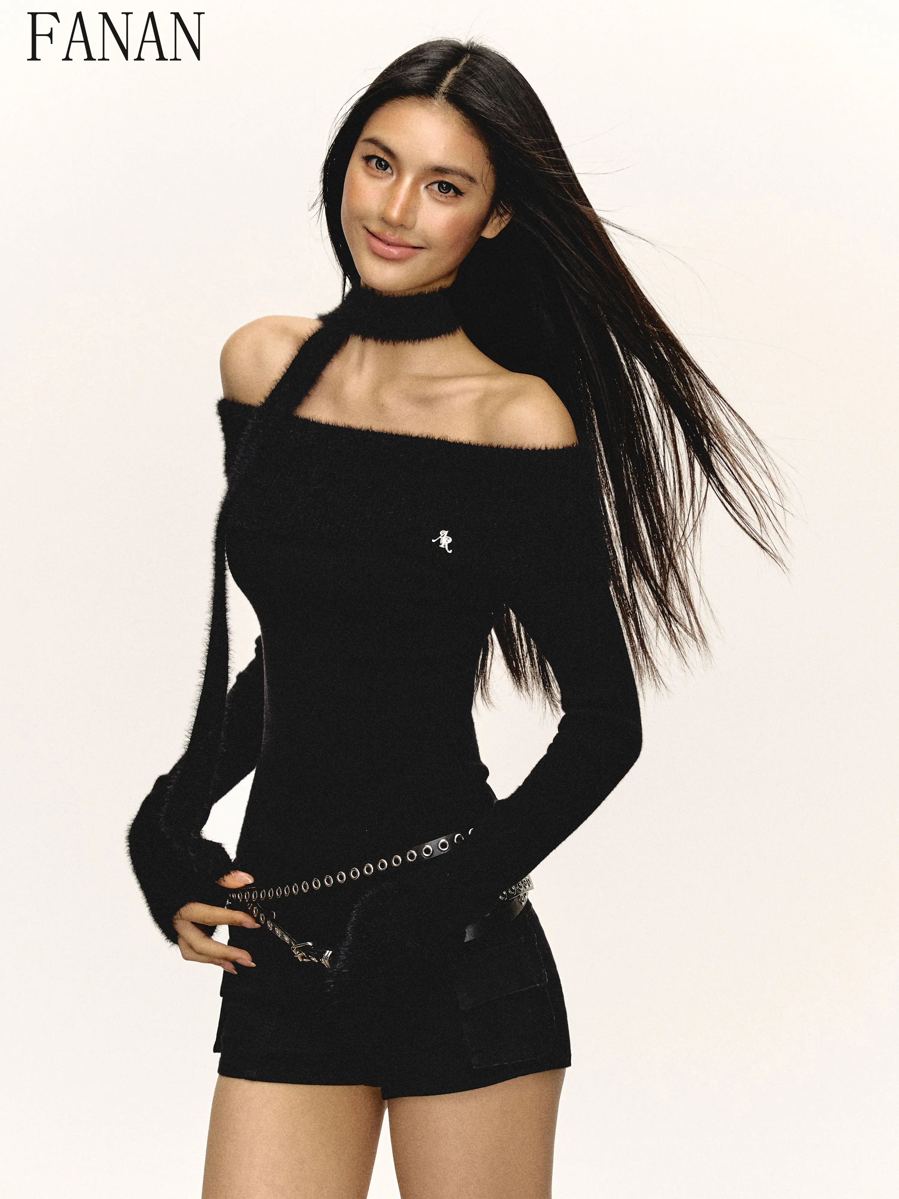 Вязаный свитер-пуловер с ретро-дизайном, на одно плечо, с длинным рукавом, женский, весна-осень 2026, новинка, базовый топ для ношения под одеждой
Вязаный свитер-пуловер с ретро-дизайном, на одно плечо, с длинным рукавом, женский, весна-осень 2026, новинка, базовый топ для ношения под одеждой