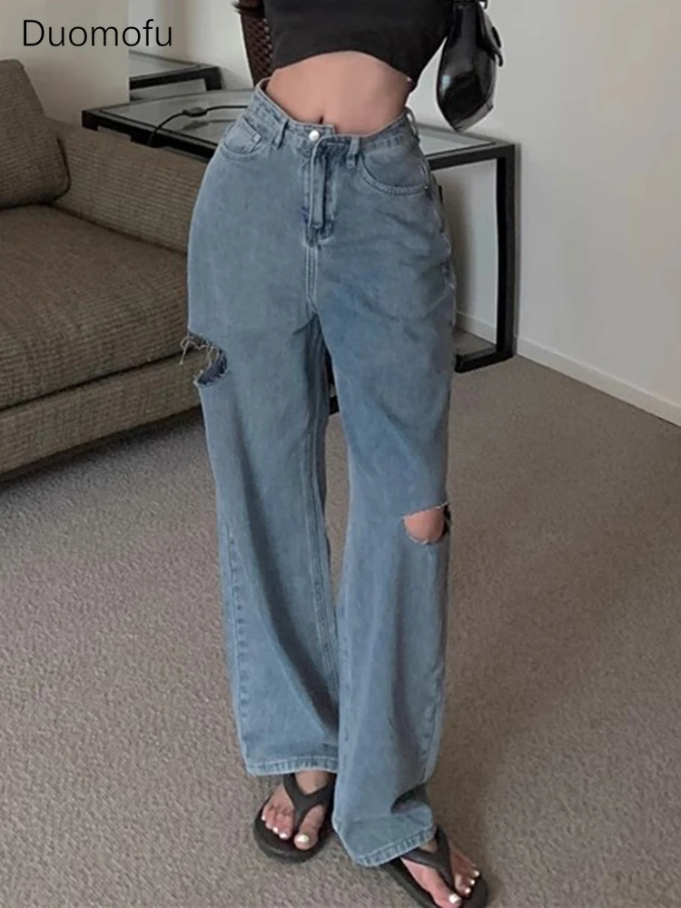 DUOJIHUI New Classic Hollow Out Loose Casual Female Jeans Summer Basic High Waist Slim Fashion Full Length Straight Women Jeans
DUOJIHUI New Classic Hollow Out Loose Casual Female Jeans Summer Basic High Waist Slim Fashion Full Length Straight Women Jeans