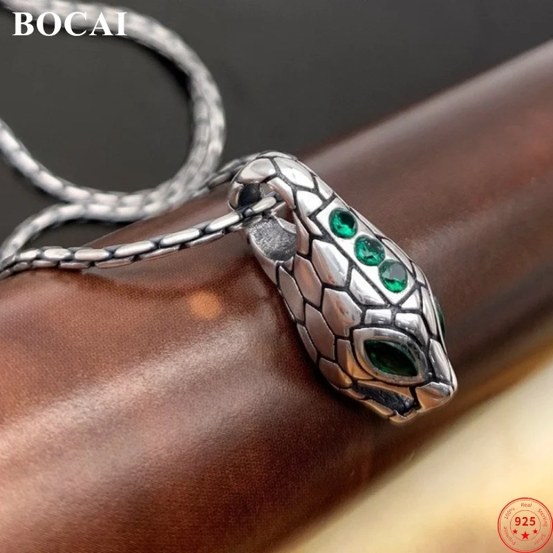 BOCAI S925 Подвески из стерлингового серебра для женщин и мужчин Ретро Viper Змеиная голова с инкрустацией зеленым цирконом Модные ювелирные изделия оптом
BOCAI S925 Подвески из стерлингового серебра для женщин и мужчин Ретро Viper Змеиная голова с инкрустацией зеленым цирконом Модные ювелирные изделия оптом