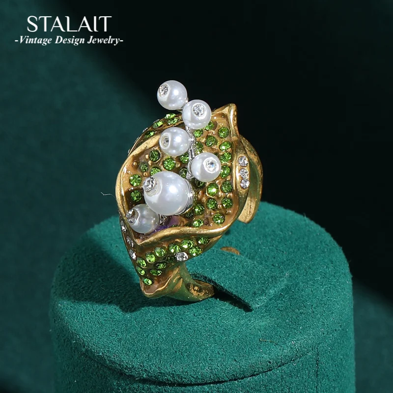 Vintage Leaf Pearl Ring Natural Green Rhinestone Flower Gold Color Luxury Designer Jewelry Party Accessories For Women 2025
Vintage Leaf Pearl Ring Natural Green Rhinestone Flower Gold Color Luxury Designer Jewelry Party Accessories For Women 2025