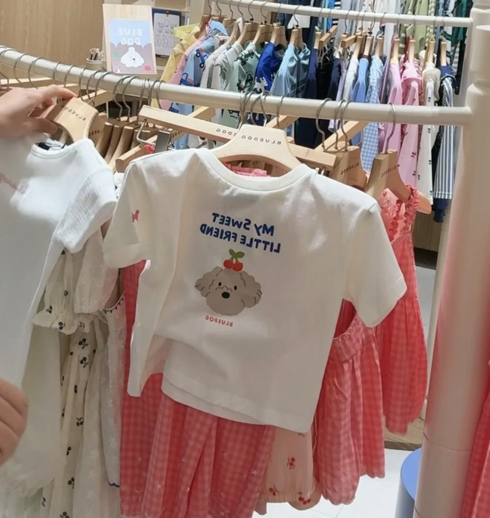 Cute Cartoon Short Sleeve T-Shirt for Girls Kids Fashionable 3D Cherry Top Summer New Arrival Neutral Style Infant Clothes
Cute Cartoon Short Sleeve T-Shirt for Girls Kids Fashionable 3D Cherry Top Summer New Arrival Neutral Style Infant Clothes