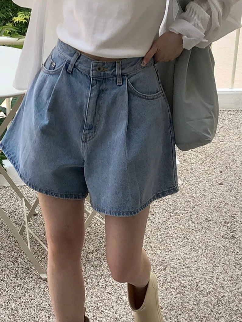 Утягивающие широкие джинсы трапециевидной формы с высокой талией для женщин, шикарные летние брюки 2025, новые винтажные модные брюки 
Утягивающие широкие джинсы трапециевидной формы с высокой талией для женщин, шикарные летние брюки 2025, новые винтажные модные брюки