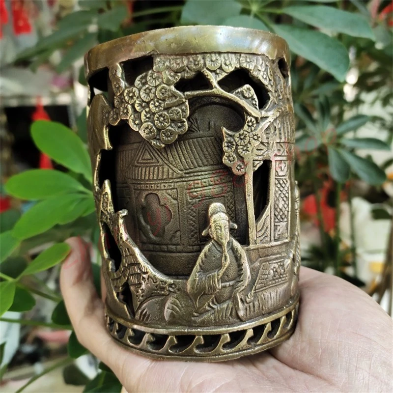 Brass double-layer hollowed out pen container,handmade pen container,exquisite household handicraft ornaments, auspicious
Brass double-layer hollowed out pen container,handmade pen container,exquisite household handicraft ornaments, auspicious