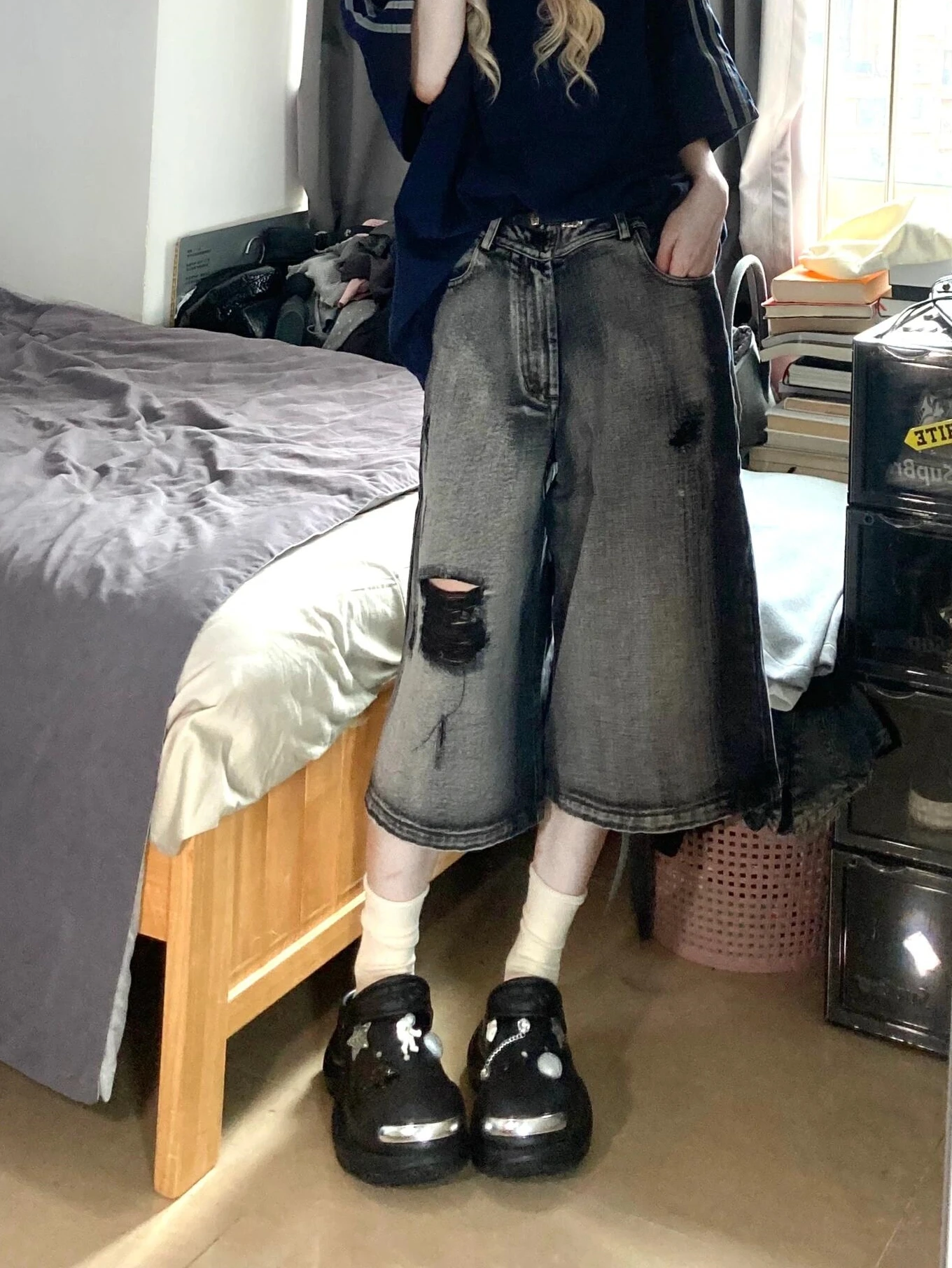 Ретро-джинсы в американском стиле, широкие прямые брюки-трубы, унисекс, летняя модная уличная одежда, с эффектом потертости...
Ретро-джинсы в американском стиле, широкие прямые брюки-трубы, унисекс, летняя модная уличная одежда, с эффектом потертости...