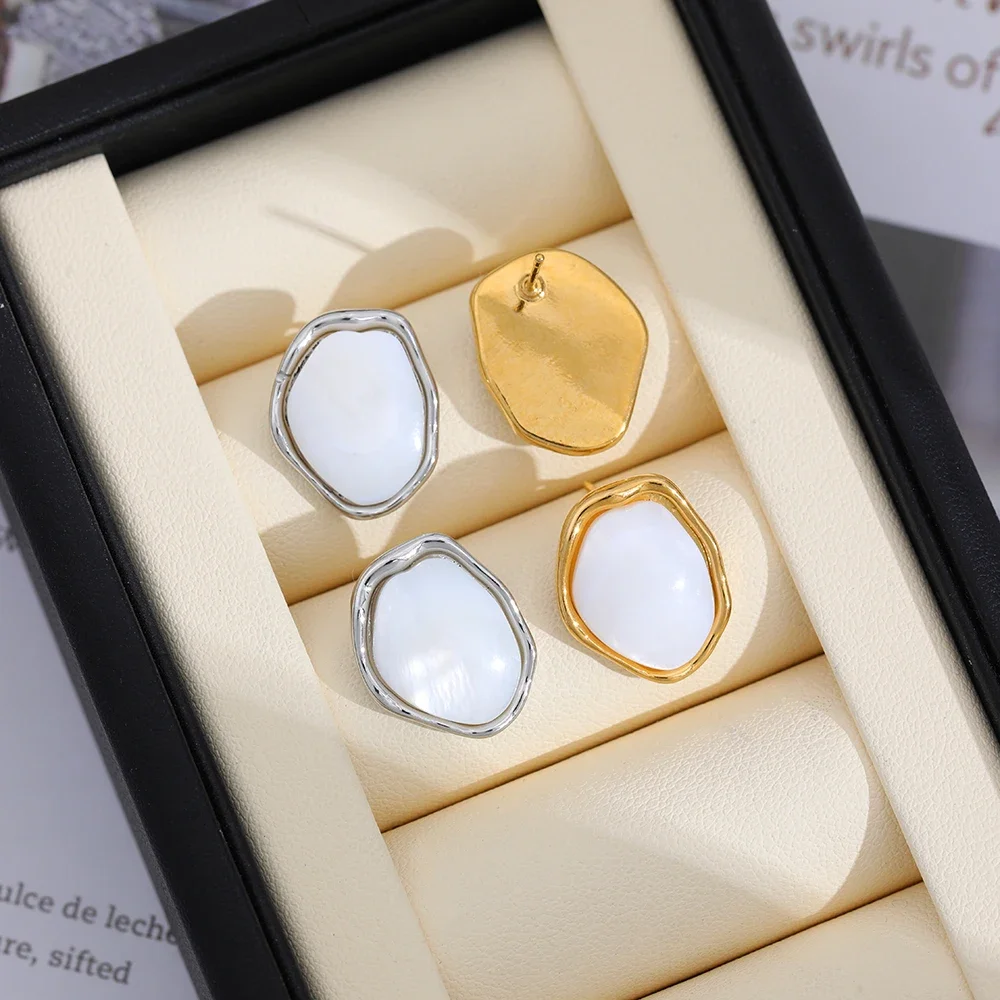 Fashion Irregular White Shell Geometric Stud Earrings Women Vintage Gold Plated Metal Anti Allergic Earrings Party Jewelry Gifts
Fashion Irregular White Shell Geometric Stud Earrings Women Vintage Gold Plated Metal Anti Allergic Earrings Party Jewelry Gifts