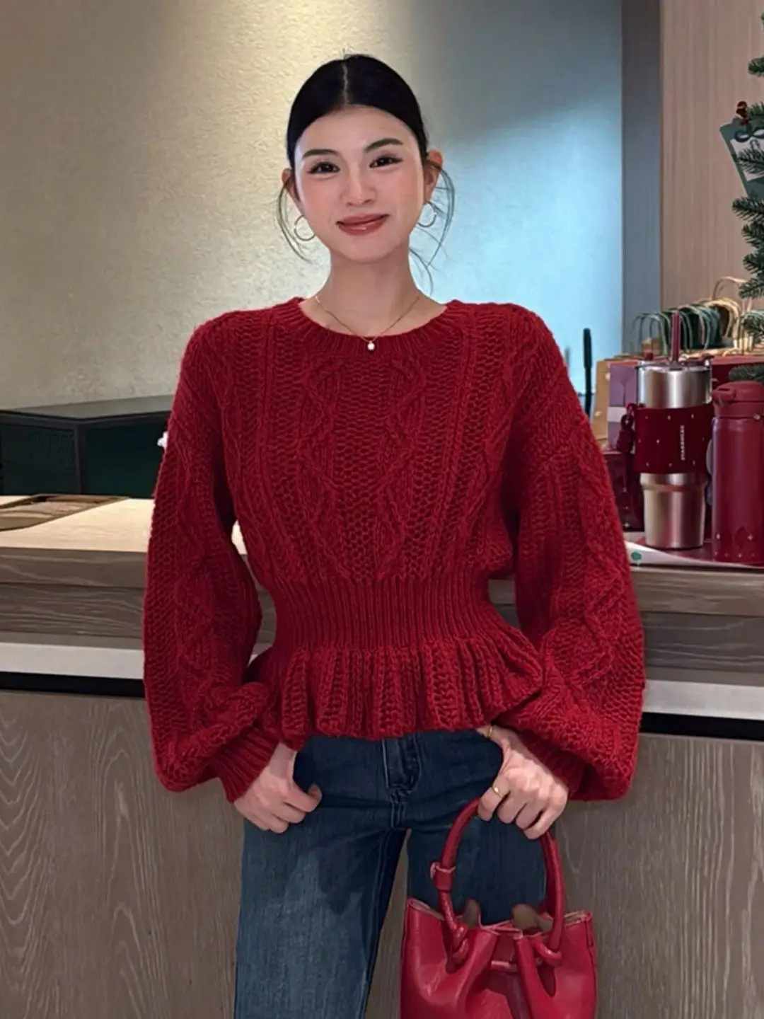 New Year Atmosphere Thickened Knitted Sweater Women's Loose Lazy High-End Sense Waist-Cinching Autumn Winter Red Twist Sweater
New Year Atmosphere Thickened Knitted Sweater Women's Loose Lazy High-End Sense Waist-Cinching Autumn Winter Red Twist Sweater