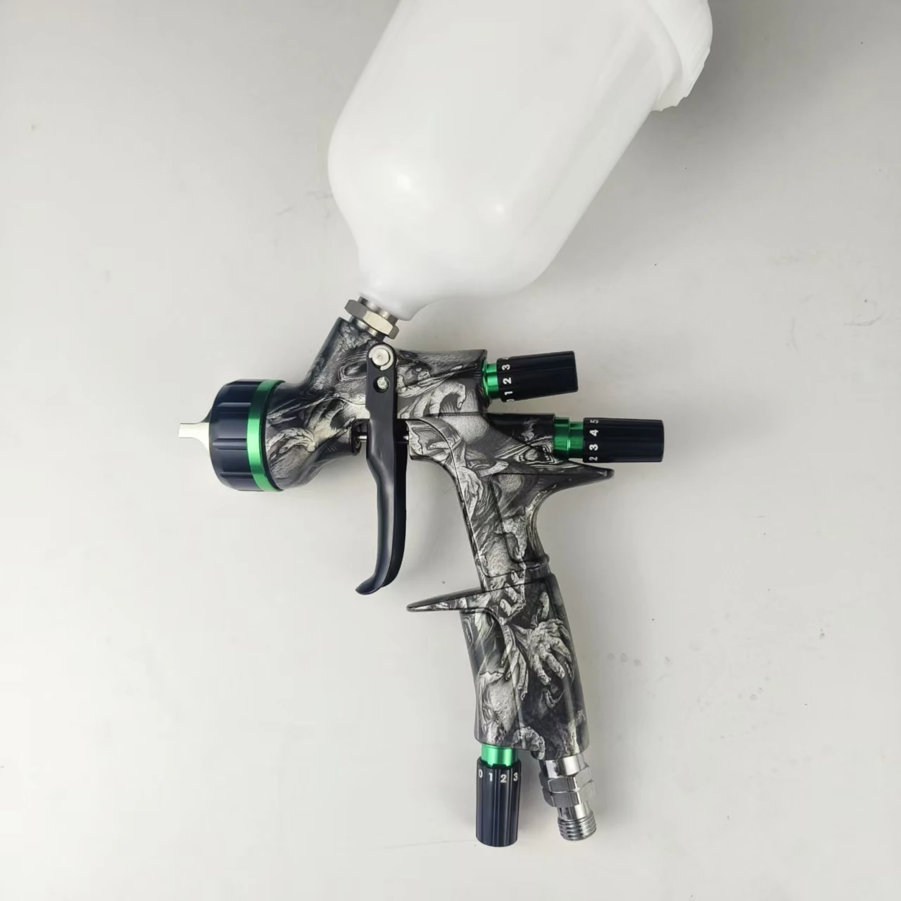 2025 New Arrival Camouflage High Atomization Automotive Spray Gun Professional for Smooth Surface Finishing in Car Painting
2025 New Arrival Camouflage High Atomization Automotive Spray Gun Professional for Smooth Surface Finishing in Car Painting