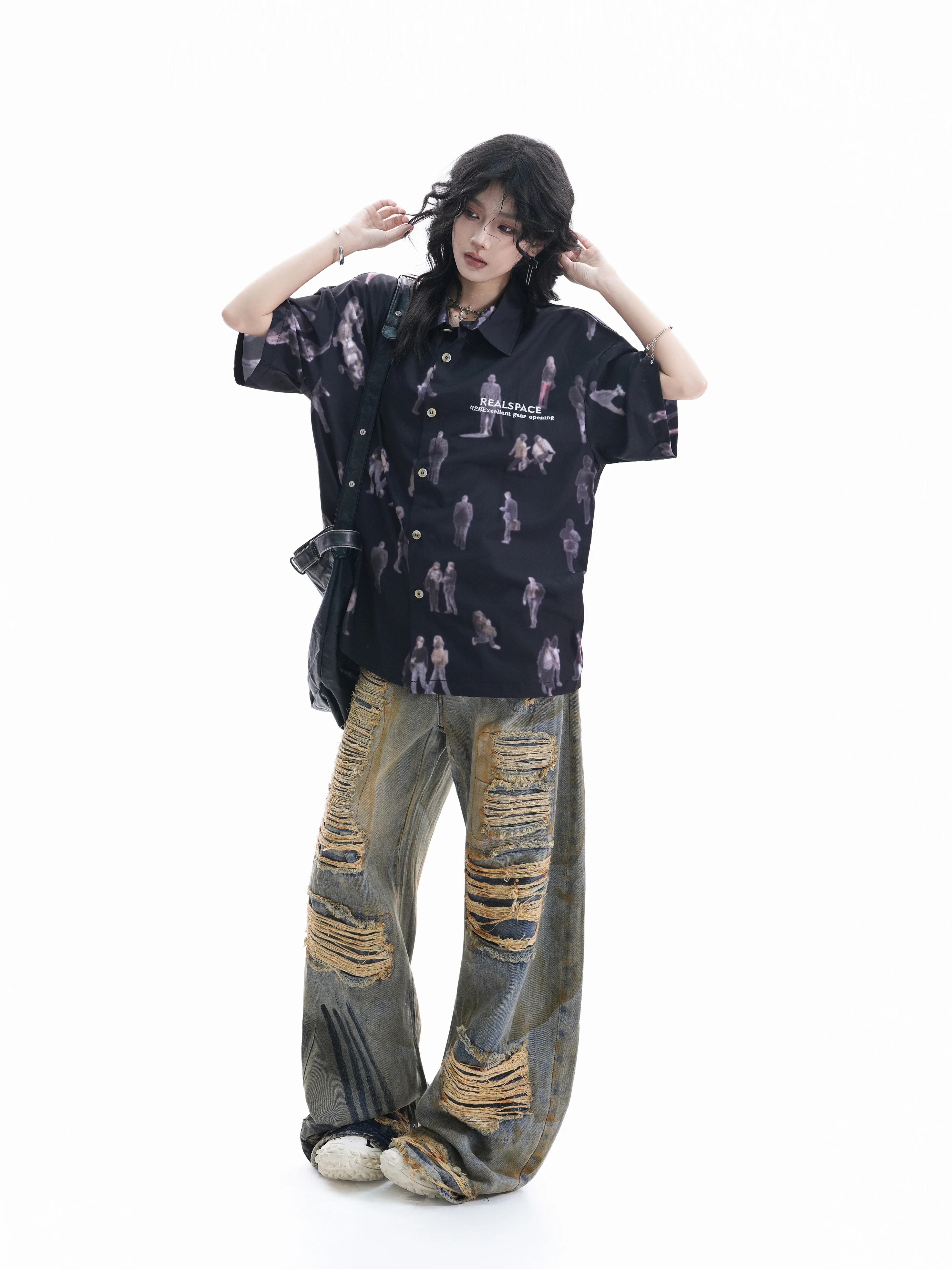 Small Ball American Retro Street Portrait Print Loose Casual Short Sleeve Shirt Women Summer Couple T-Shirt Polyester Fiber
Small Ball American Retro Street Portrait Print Loose Casual Short Sleeve Shirt Women Summer Couple T-Shirt Polyester Fiber
