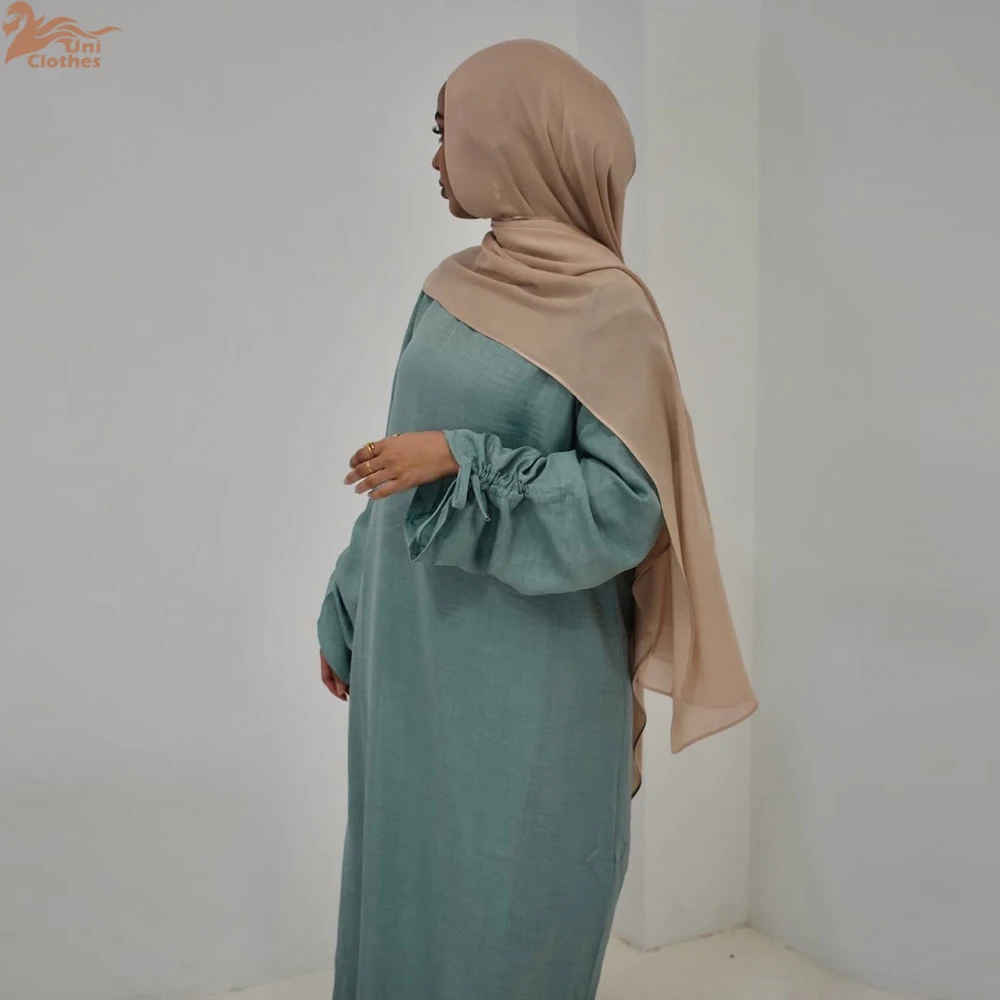 2024 Saudi Arabia Muslim Wiomen Modest Dress Eid Dubai Plain Abaya Islamic Holiday Party Solid Turkey Lace-up Cuffs Long Clothes
2024 Saudi Arabia Muslim Wiomen Modest Dress Eid Dubai Plain Abaya Islamic Holiday Party Solid Turkey Lace-up Cuffs Long Clothes