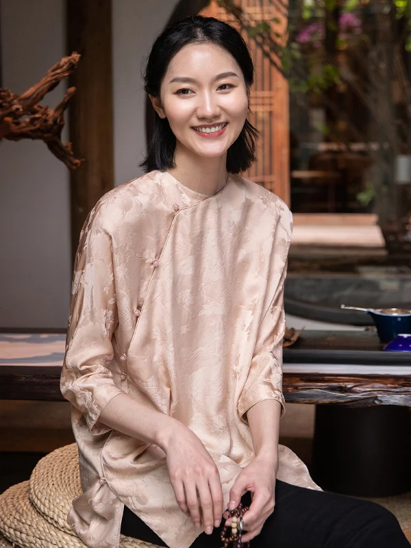 Шелковая блузка Ele round Ne Silk Jaet с боковыми разрезами в стиле китайского художественного возрождения, женский топ от Fei Tang
Шелковая блузка Ele round Ne Silk Jaet с боковыми разрезами в стиле китайского художественного возрождения, женский топ от Fei Tang