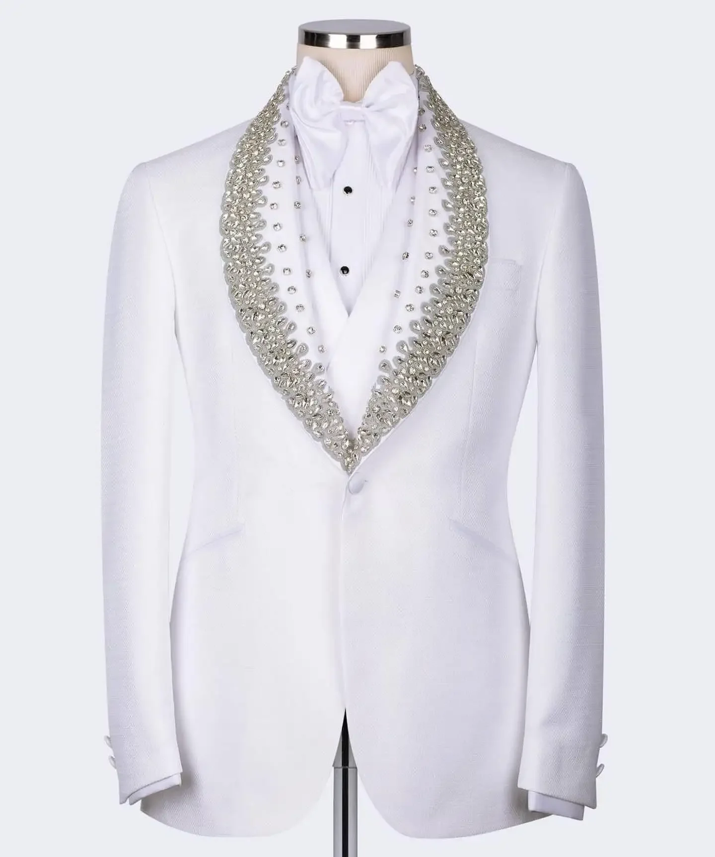 Exquisite Crystal 3-piece Men's Suit Temperament Wedding Tuxedos Homecoming Gowns Celebrity Gowns Special Occasion Gowns
Exquisite Crystal 3-piece Men's Suit Temperament Wedding Tuxedos Homecoming Gowns Celebrity Gowns Special Occasion Gowns