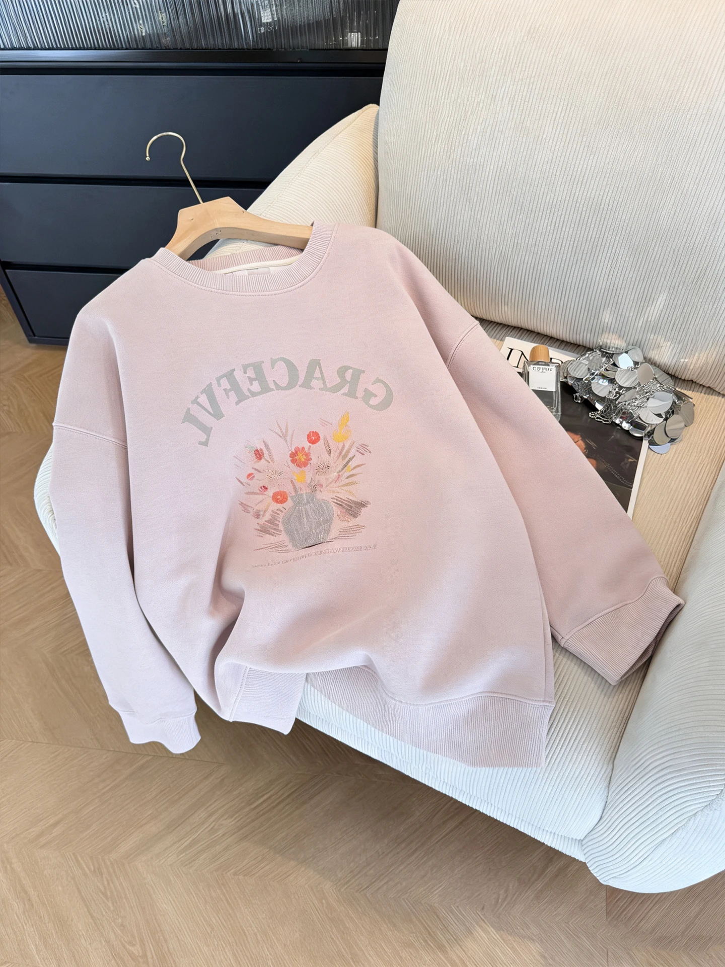 Sweet Pink Floral Print Sweatshirt Women's Casual Loose Fit Spring Autumn Korean Style round Neck Long Sleeve Sweet Top
Sweet Pink Floral Print Sweatshirt Women's Casual Loose Fit Spring Autumn Korean Style round Neck Long Sleeve Sweet Top