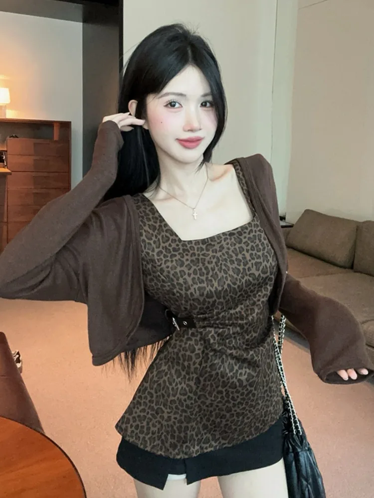Sexy Spicy Girl Long Sleeve Print Slim Fit Vest Top And Cardigan Set Square Collar Animal Pattern Trendy Korean Style Women's...
Sexy Spicy Girl Long Sleeve Print Slim Fit Vest Top And Cardigan Set Square Collar Animal Pattern Trendy Korean Style Women's...