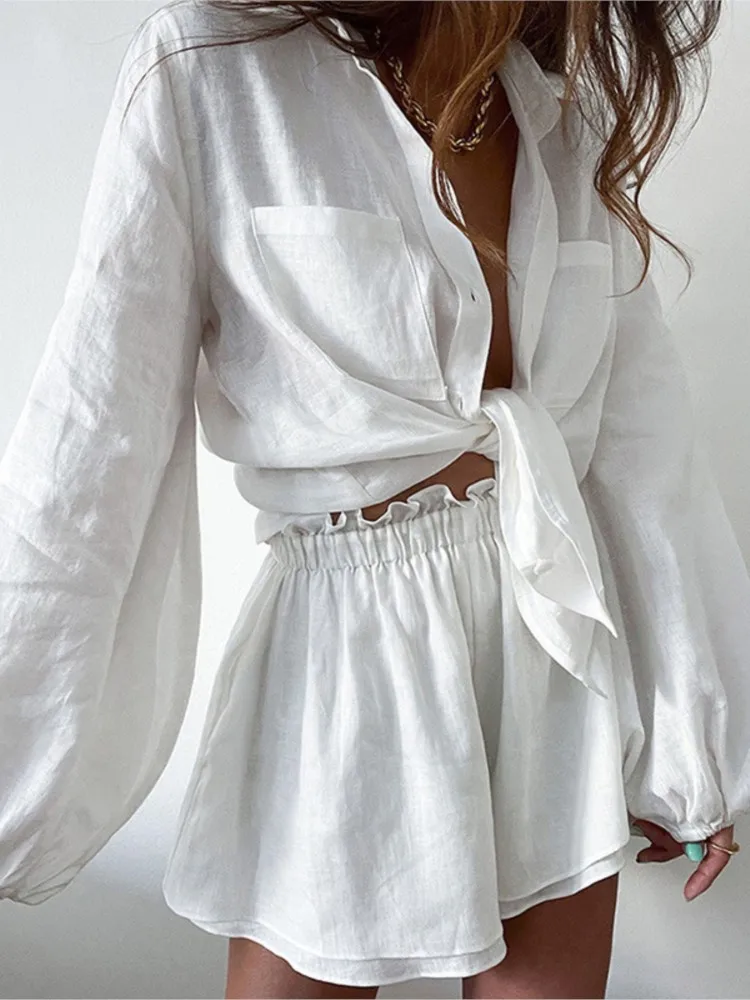 Summer New Women's Simple Casual Solid Color Ruffled Shorts Shirt Fashion Set Temperament Elegant Commuting Two-piece Sets
Summer New Women's Simple Casual Solid Color Ruffled Shorts Shirt Fashion Set Temperament Elegant Commuting Two-piece Sets