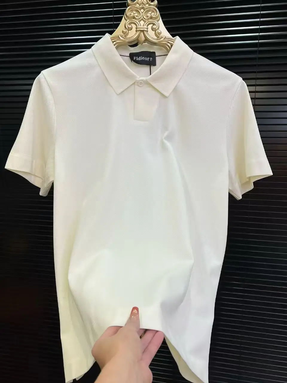 909 Spring Summer Men's New Turn-down Collar ort Sve High Quali Faion Versatile Casual Ele European Sle Premiu...
909 Spring Summer Men's New Turn-down Collar ort Sve High Quali Faion Versatile Casual Ele European Sle Premiu...