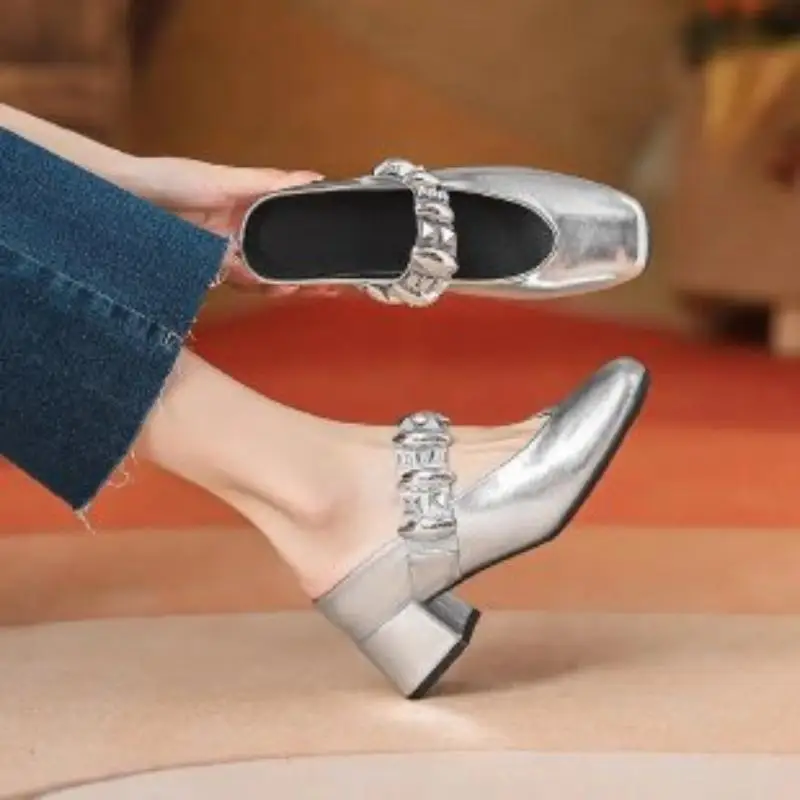2026 Summer New French Style Closed Toe Mules Elegant Slip On Mary Jane Shoes Women Outdoor Wear
2026 Summer New French Style Closed Toe Mules Elegant Slip On Mary Jane Shoes Women Outdoor Wear