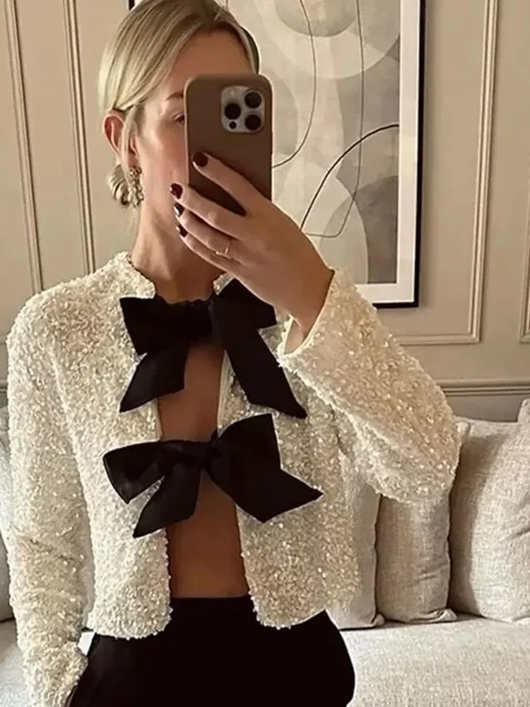 Fashion Sequin Bow Lace Up Women Jacket Elegant O-neck Long Sleeve Slim Short Coats 2024 Autumn Female Chic Party Street Outwear
Fashion Sequin Bow Lace Up Women Jacket Elegant O-neck Long Sleeve Slim Short Coats 2024 Autumn Female Chic Party Street Outwear