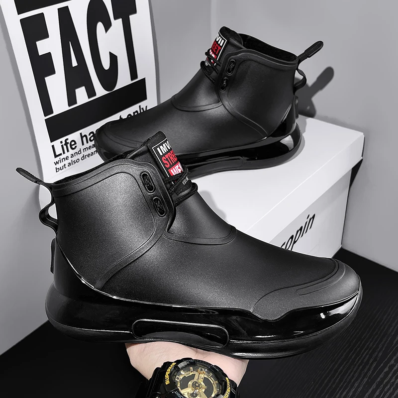 New style men's short rain boots, water shoes, waterproof and anti-slip fishing rain boots, work boots, simple lace-up style.
New style men's short rain boots, water shoes, waterproof and anti-slip fishing rain boots, work boots, simple lace-up style.