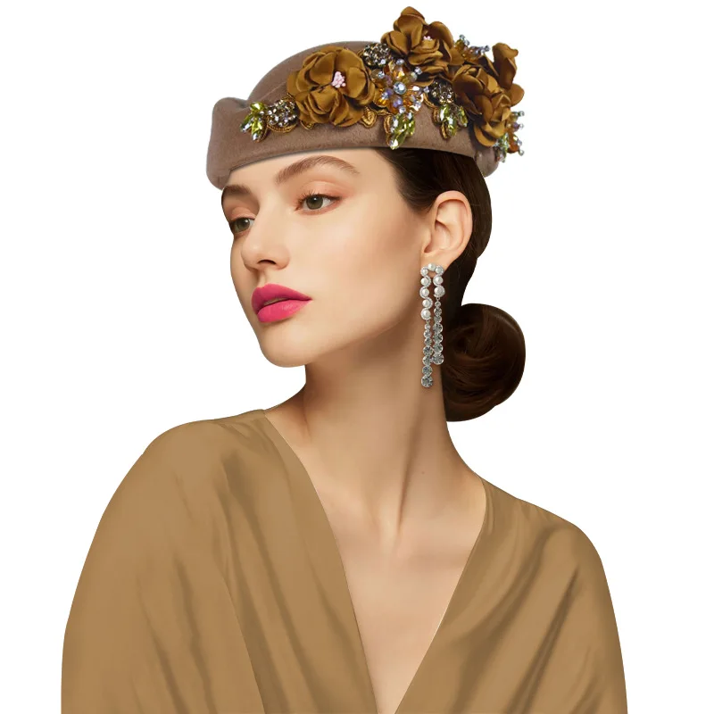 Church Derby Fascinator With Flower Ladies Soft Beret Caps For party Airline Stewardess Hat Vintage Felt Turban Hat For Women
Church Derby Fascinator With Flower Ladies Soft Beret Caps For party Airline Stewardess Hat Vintage Felt Turban Hat For Women