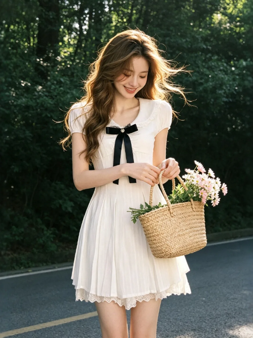Chic White Doll Collar Dress Korean Style Summer Short Sleeve Waist Cinched Bubble Sleeve College Style Dress for Women
Chic White Doll Collar Dress Korean Style Summer Short Sleeve Waist Cinched Bubble Sleeve College Style Dress for Women