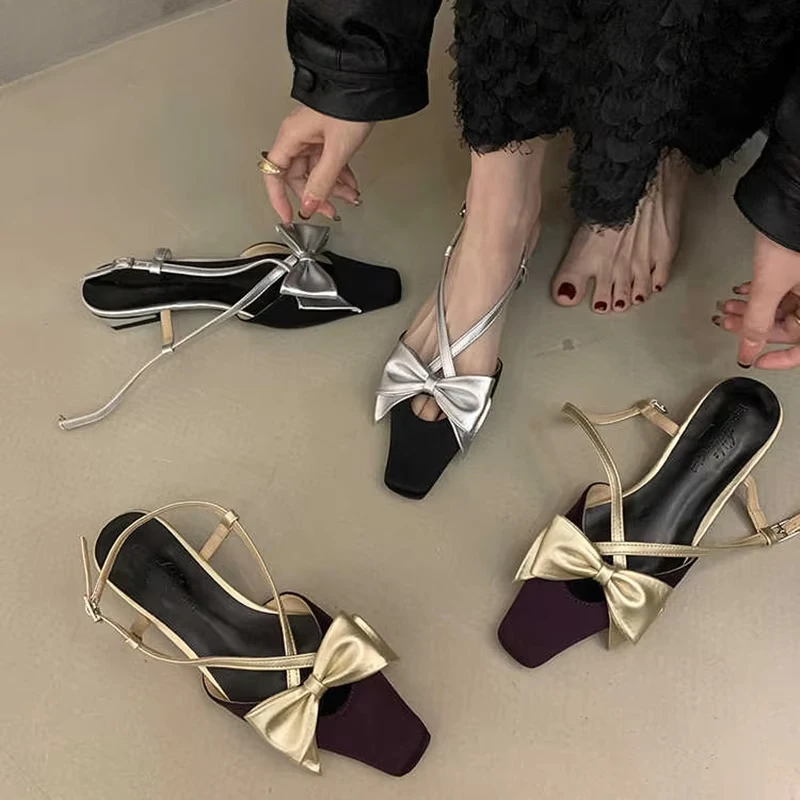 Summer Cover Toe Thick Heel Women Sandals Fashion Butterfly-knot Ladies Casual Street Style Dancing Party Sandalias
Summer Cover Toe Thick Heel Women Sandals Fashion Butterfly-knot Ladies Casual Street Style Dancing Party Sandalias