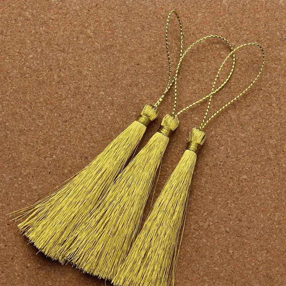 30Pcs Chinese Knot Tassel Pendants Gold Silver Mixed DIY Fans Bookmarks Curtains Decorative Hanging Ornaments Tassel Pendant 
30Pcs Chinese Knot Tassel Pendants Gold Silver Mixed DIY Fans Bookmarks Curtains Decorative Hanging Ornaments Tassel Pendant
