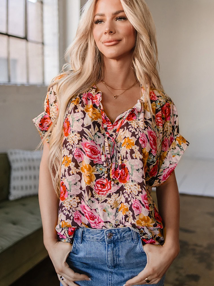 Retro Floral Print V-Neck Chiffon Top Women's Loose Fit Short Sleeve Overhead Spring 2026 New Style Casual Wear Polyester
Retro Floral Print V-Neck Chiffon Top Women's Loose Fit Short Sleeve Overhead Spring 2026 New Style Casual Wear Polyester