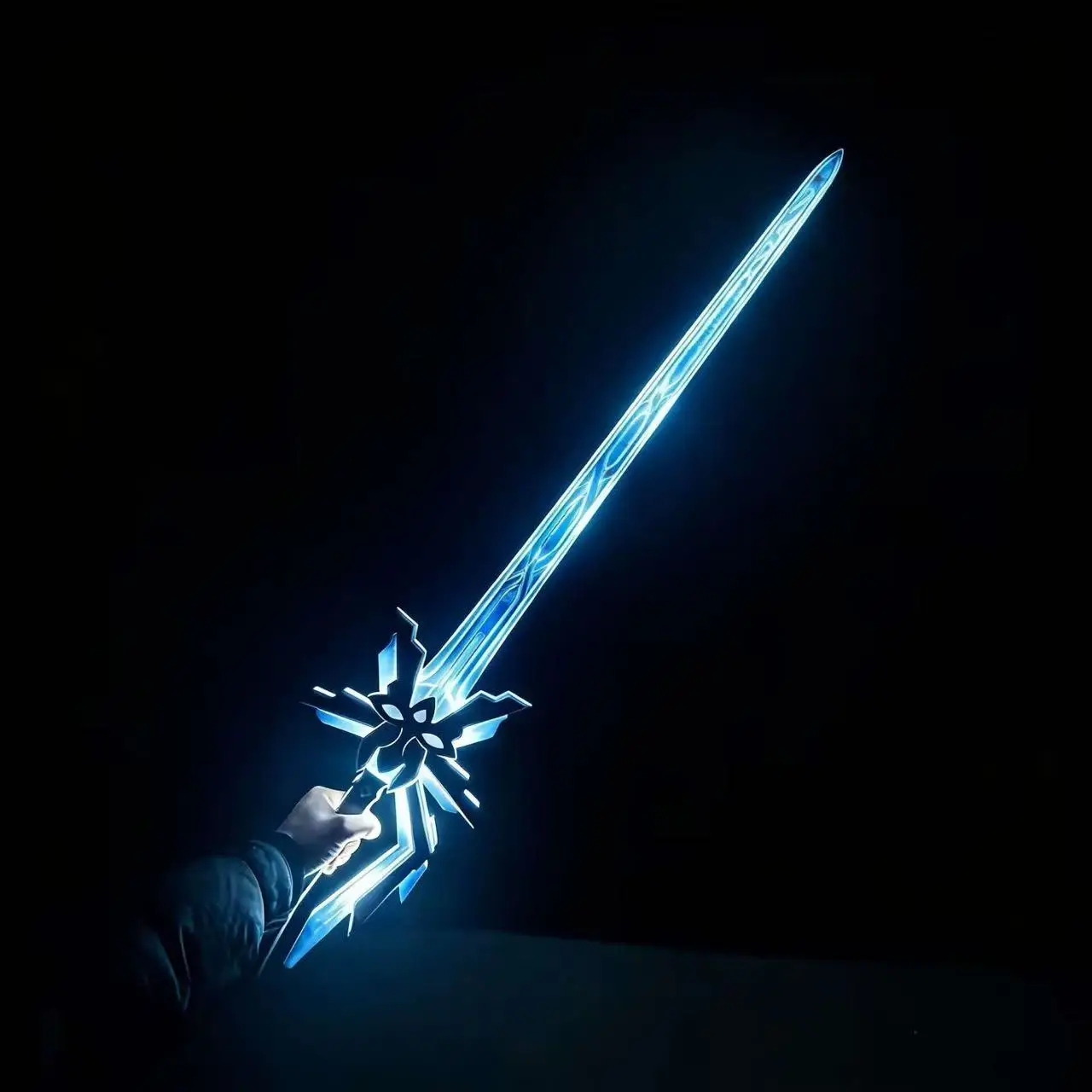 Game Genshin Impact Fatui Harbinger Capitano Cosplay Sword LED Light Up Chargable Safety Unsharpened Weapons Prop for Coser
Game Genshin Impact Fatui Harbinger Capitano Cosplay Sword LED Light Up Chargable Safety Unsharpened Weapons Prop for Coser