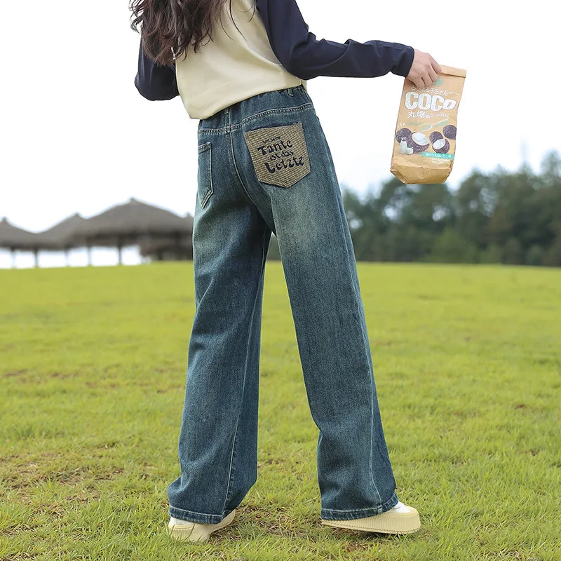 Girls Loose Casual Jeans New Children's Fashion Casual Trousers Spring Autumn Kids Letters Solid Color Straight Pants 3-12 Years
Girls Loose Casual Jeans New Children's Fashion Casual Trousers Spring Autumn Kids Letters Solid Color Straight Pants 3-12 Years