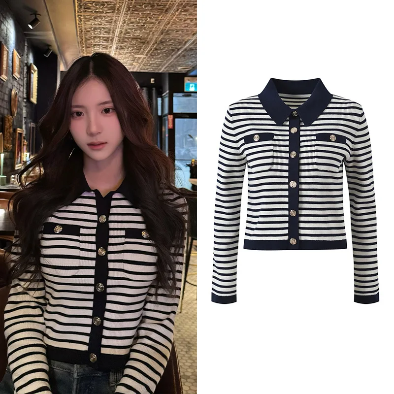 Polo Collar Knitted Cardigan Contrasting Stripes Single-breasted Fashionable Age-reducing Versatile Short Top25 Spring New Style
Polo Collar Knitted Cardigan Contrasting Stripes Single-breasted Fashionable Age-reducing Versatile Short Top25 Spring New Style