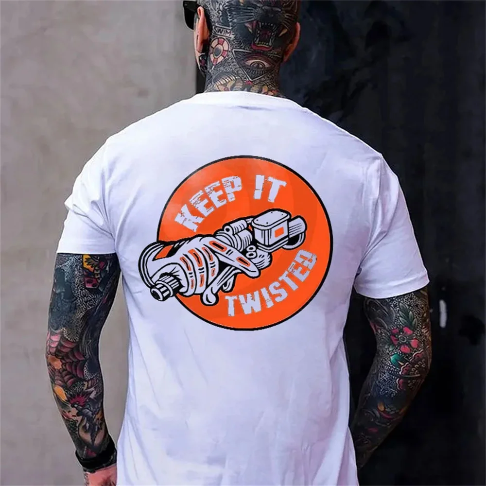 2025 Biker Tattoo Graphic T-Shirt Men Women KEEP IT TWISTED Motorcycle Hand Grip Print Tee for Men Punk Streetwear Vintage Top
2025 Biker Tattoo Graphic T-Shirt Men Women KEEP IT TWISTED Motorcycle Hand Grip Print Tee for Men Punk Streetwear Vintage Top