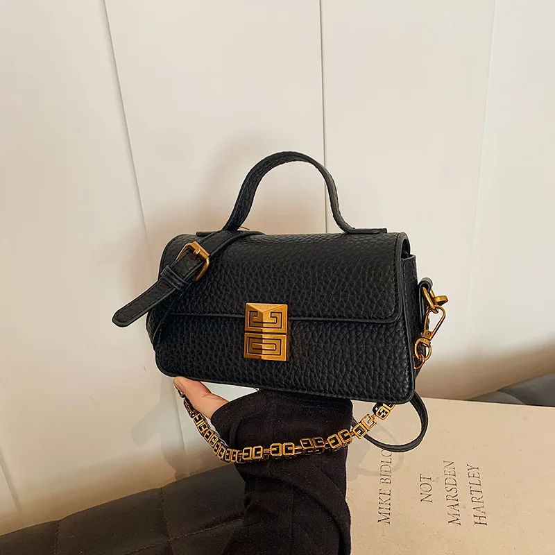 Winter Hot-selling High-texture Women's Small Square Bag, Luxury Fashion Versatile Messenger Bag Portable Casual Women's Bag
Winter Hot-selling High-texture Women's Small Square Bag, Luxury Fashion Versatile Messenger Bag Portable Casual Women's Bag