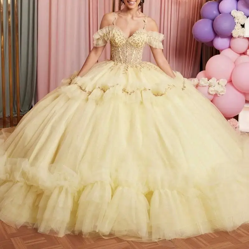 Yellow Sweetheart Quinceanera Dresses Off Shoulder Beading Crystal Lace Tull Tiered Corset Vestidos De 15 Anos Ball Gown Sweet
Yellow Sweetheart Quinceanera Dresses Off Shoulder Beading Crystal Lace Tull Tiered Corset Vestidos De 15 Anos Ball Gown Sweet