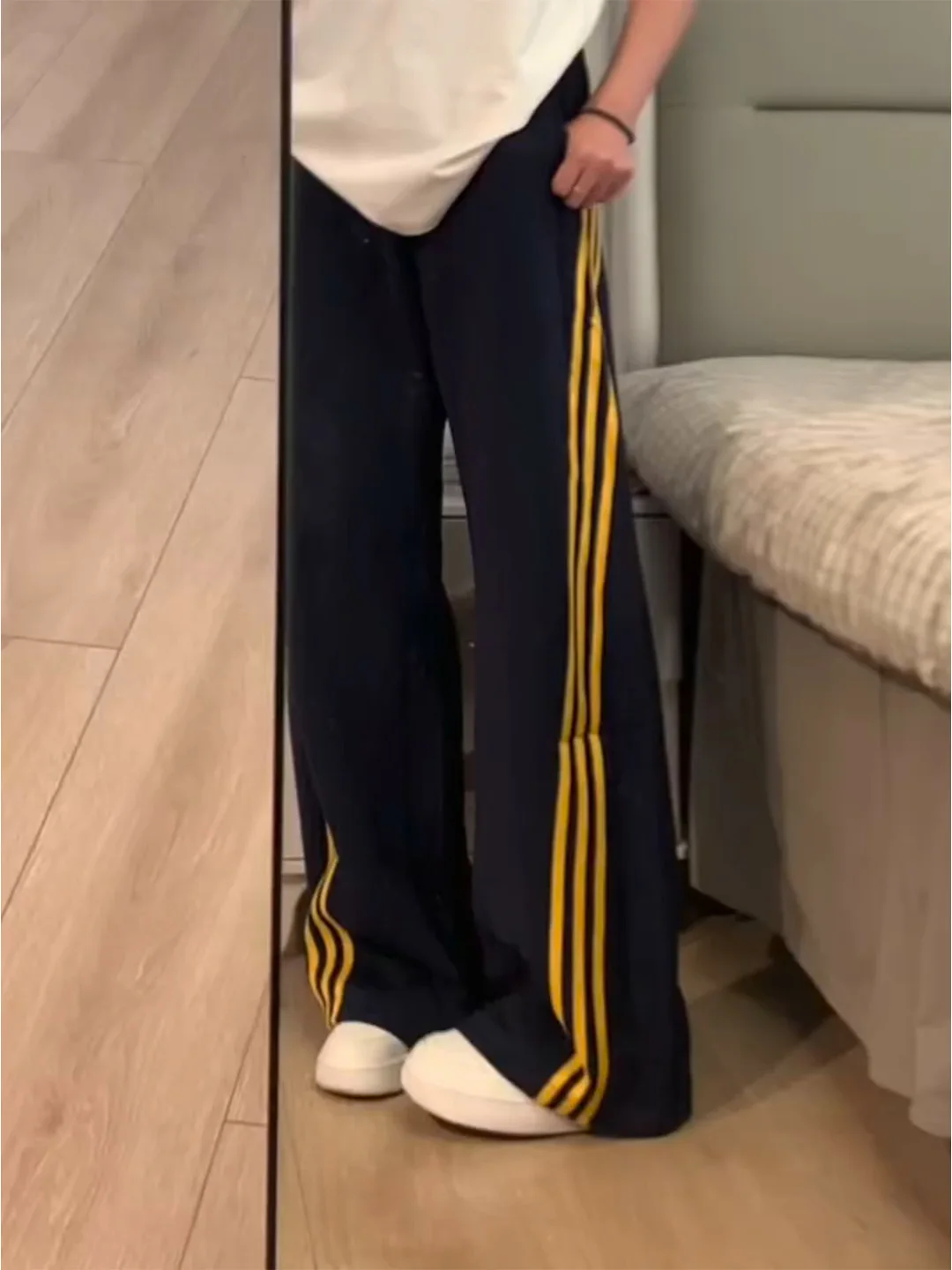 Cleanfit Spor Men's Straight Leg Pants k Blue Striped Casual Trousers American Retro Tee Stripe Design Autumn Wear
Cleanfit Spor Men's Straight Leg Pants k Blue Striped Casual Trousers American Retro Tee Stripe Design Autumn Wear