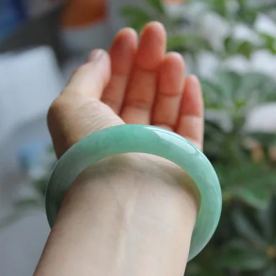 5A Class High-quality Jewelry Light Green Original Ecological Pattern Bracelets Exquisite Gifts Accessories Pure Natural Bangles
5A Class High-quality Jewelry Light Green Original Ecological Pattern Bracelets Exquisite Gifts Accessories Pure Natural Bangles