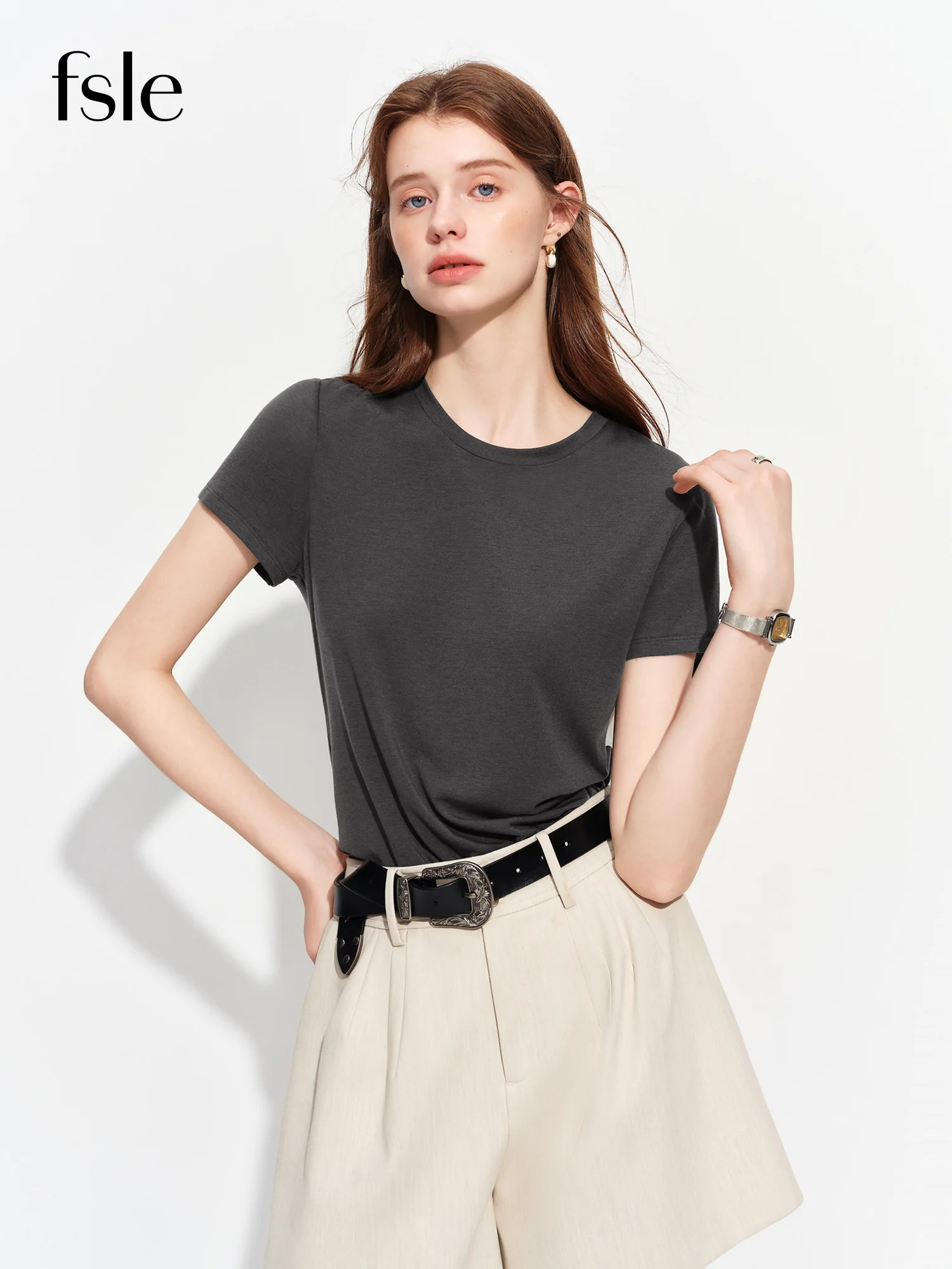 FSLE 2026 Summer Women's Soft Skin-Friendly Short Sleeve U-Neck & Round Neck Structured Shoulder Tee
FSLE 2026 Summer Women's Soft Skin-Friendly Short Sleeve U-Neck & Round Neck Structured Shoulder Tee