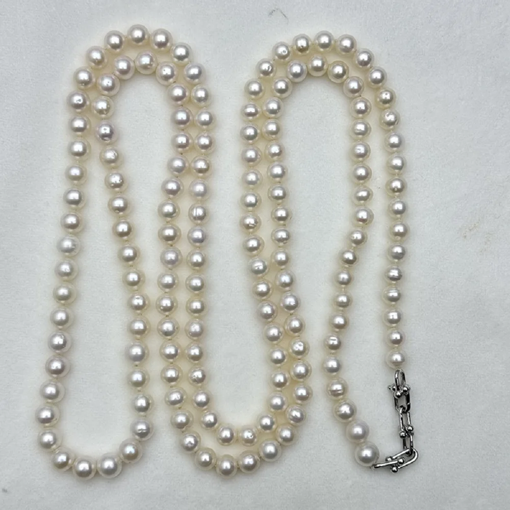Natural pearl AAAA7-8mm, 8-9mm, good luster, high cost-effectiveness, 130cm long, hand knotted
Natural pearl AAAA7-8mm, 8-9mm, good luster, high cost-effectiveness, 130cm long, hand knotted