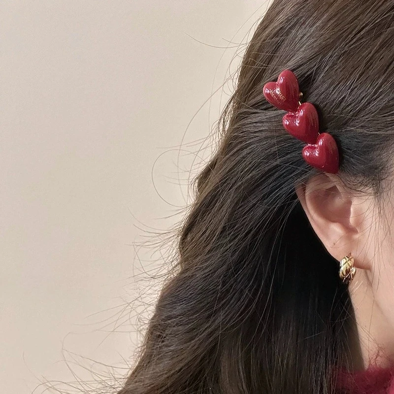 BYL Three Small Heart Hair Clips Korean Peach Heart Duckbill Clip Retro Hairpins Bangs Edge Hair Accessories for Women Girls
BYL Three Small Heart Hair Clips Korean Peach Heart Duckbill Clip Retro Hairpins Bangs Edge Hair Accessories for Women Girls