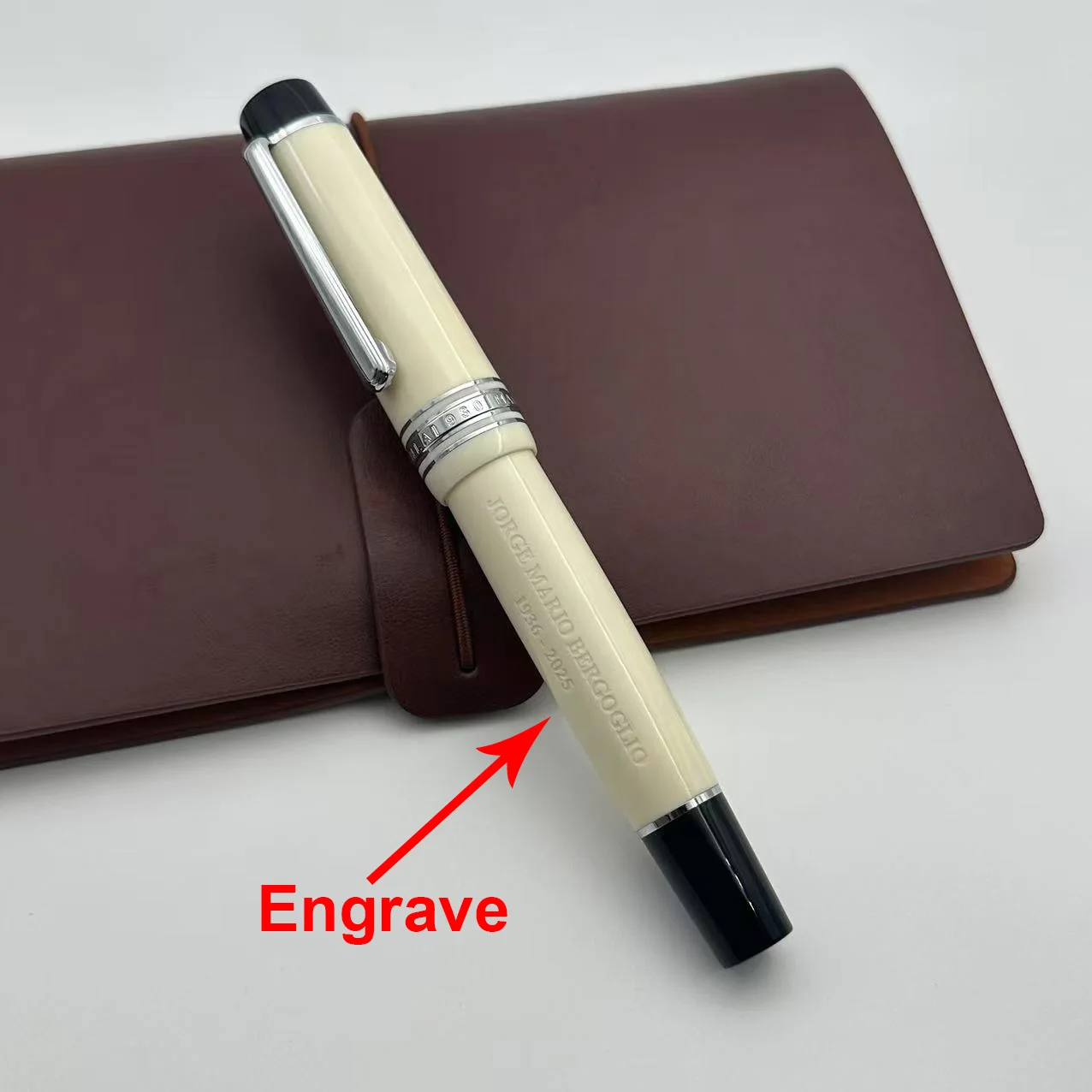 Перьевая ручка Sublime WingSung 930, перьевая ручка с поршнем из смолы N0,9 Iraurita F/M/B, перо с золотым/серебряным зажимом, подарочная ручка для деловых студентов
Перьевая ручка Sublime WingSung 930, перьевая ручка с поршнем из смолы N0,9 Iraurita F/M/B, перо с золотым/серебряным зажимом, подарочная ручка для деловых студентов