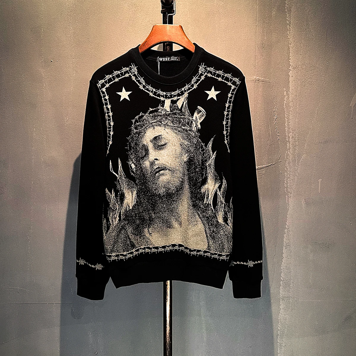 Модная толстовка свободного кроя с принтом звезд, из хлопка, повседневная, летняя, молодежная, с круглым вырезом, в стиле стритстайл
Модная толстовка свободного кроя с принтом звезд, из хлопка, повседневная, летняя, молодежная, с круглым вырезом, в стиле стритстайл