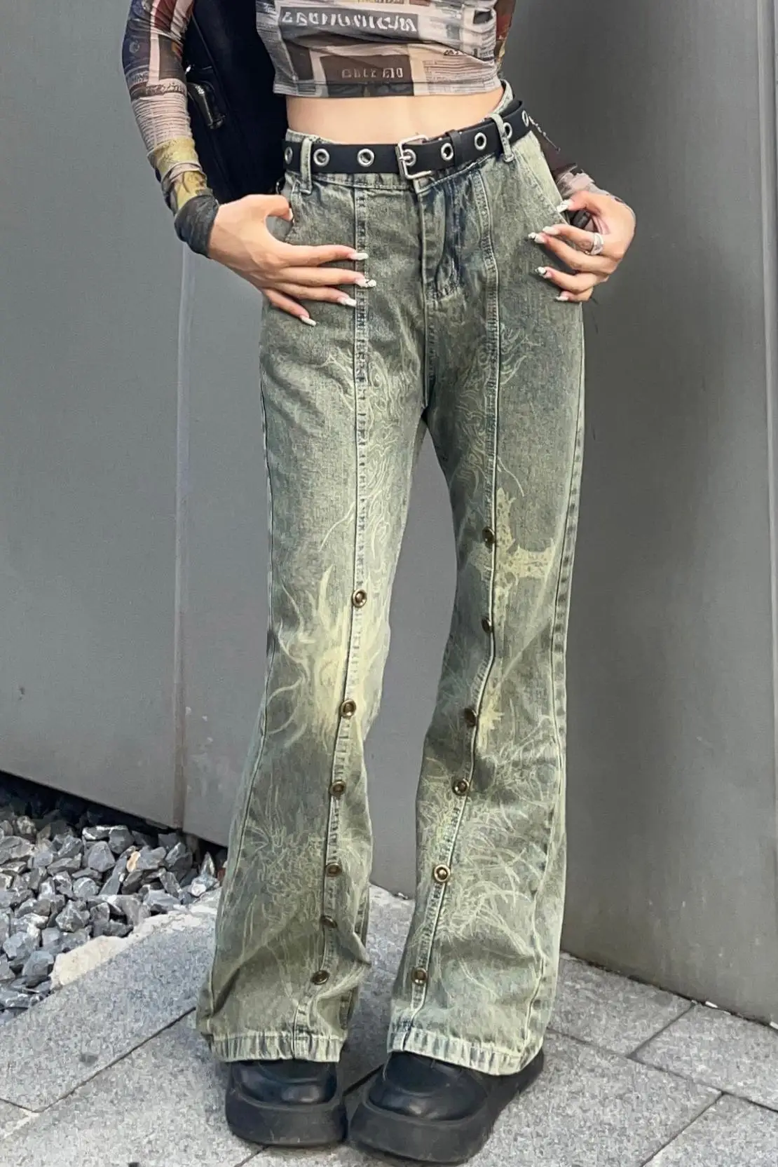 Women Print Flare Jeans 90s Vintage Cowboy Pants Baggy Harajuku Denim Trousers Y2k Emo Trashy Japanese 2000s Style Clothes 2024
Women Print Flare Jeans 90s Vintage Cowboy Pants Baggy Harajuku Denim Trousers Y2k Emo Trashy Japanese 2000s Style Clothes 2024