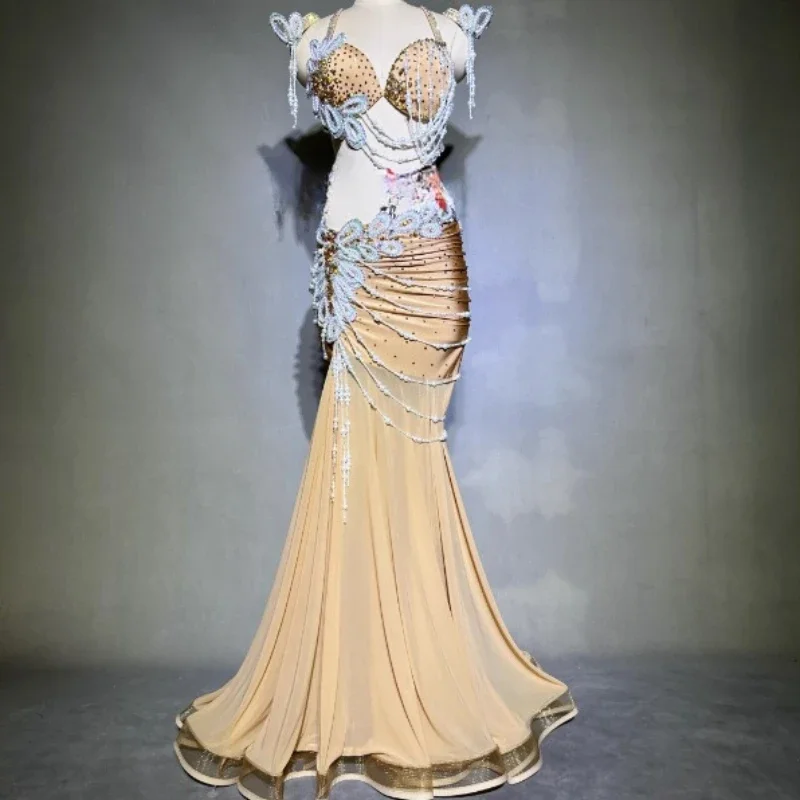 Egyptian BellyDance Wear Customized High-end Luxury Rhinestone Tassel Performance Suit Adult Oriental Dance Competition Outfit
Egyptian BellyDance Wear Customized High-end Luxury Rhinestone Tassel Performance Suit Adult Oriental Dance Competition Outfit